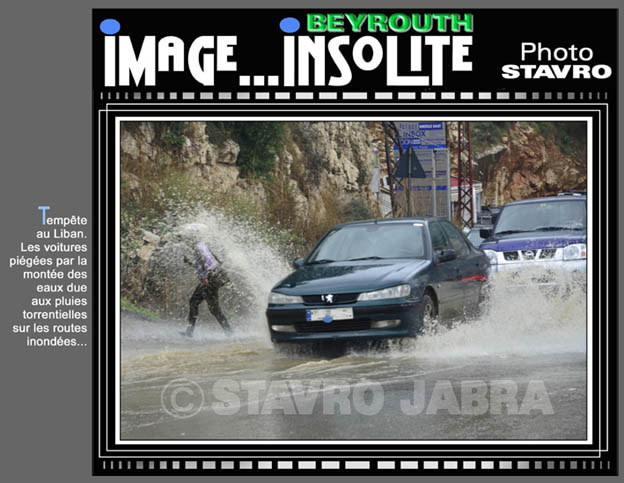 photo stavro - Tempête au Liban. Les voitures piégées par la montée des eaux due aux pluies torrentielles sur les routes inondées